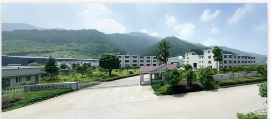 Pièce de réparation de mur en maille de fibre de verre, pièce de réparation métallique